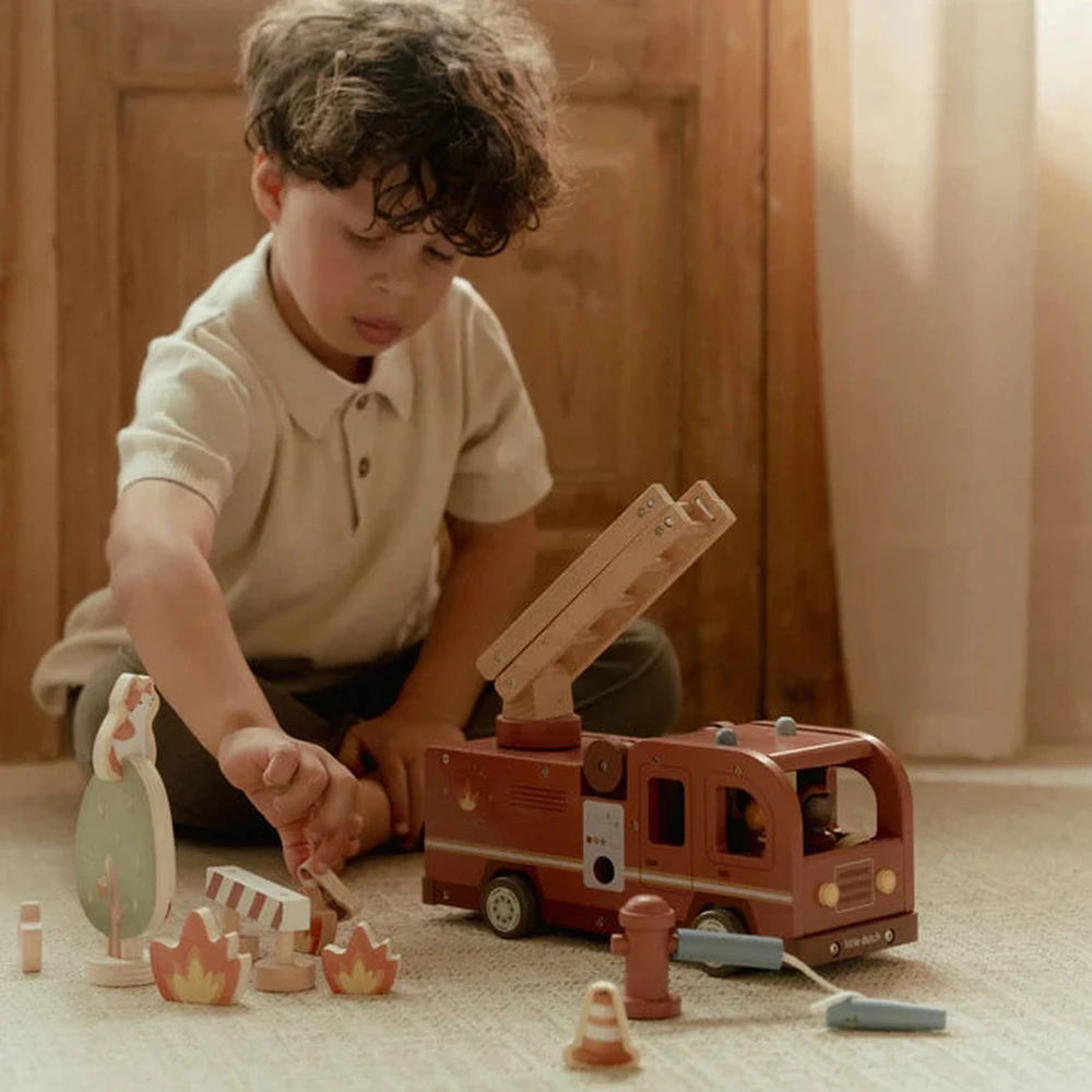 Little Dutch Houten Brandweerwagen Set - Essentials