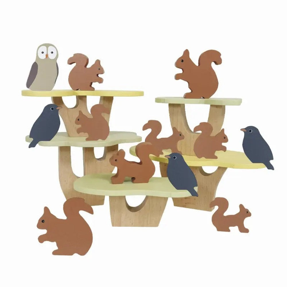 Stacking Game Squirrels