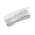 Béaba Set van 2 Easy-Grip 1st Stage Siliconen Lepels + Opbergdoos Natural