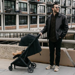 Uppababy Minu V3 Compact Stroller Greyson Charcoal Mélange Carbon Frame Met Bruin Leer