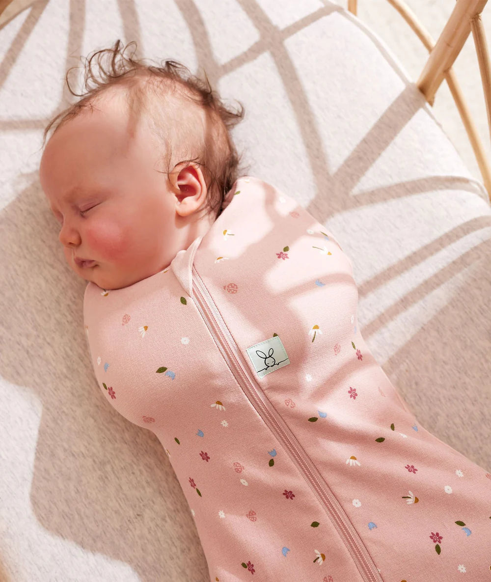 Ergopouch Cocoon Combi Slaapzak Baby + Inbakerslaapzak 1,0 Tog 0-3M - Daisies