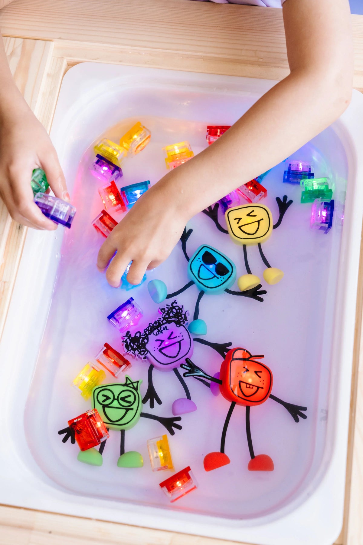 Glo Pals Light Up Cubes 4-pack - Lumi