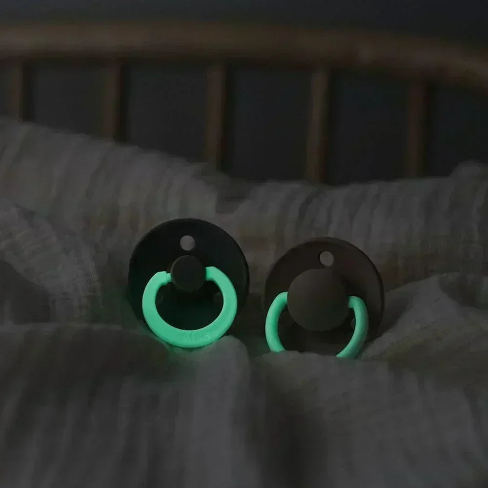 BIBS Fopspeen Rond GLOW 2-pack - Sage/Cloud
