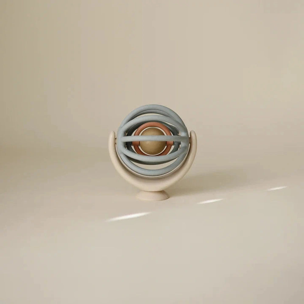 Mushie - Suction Spinner Ball