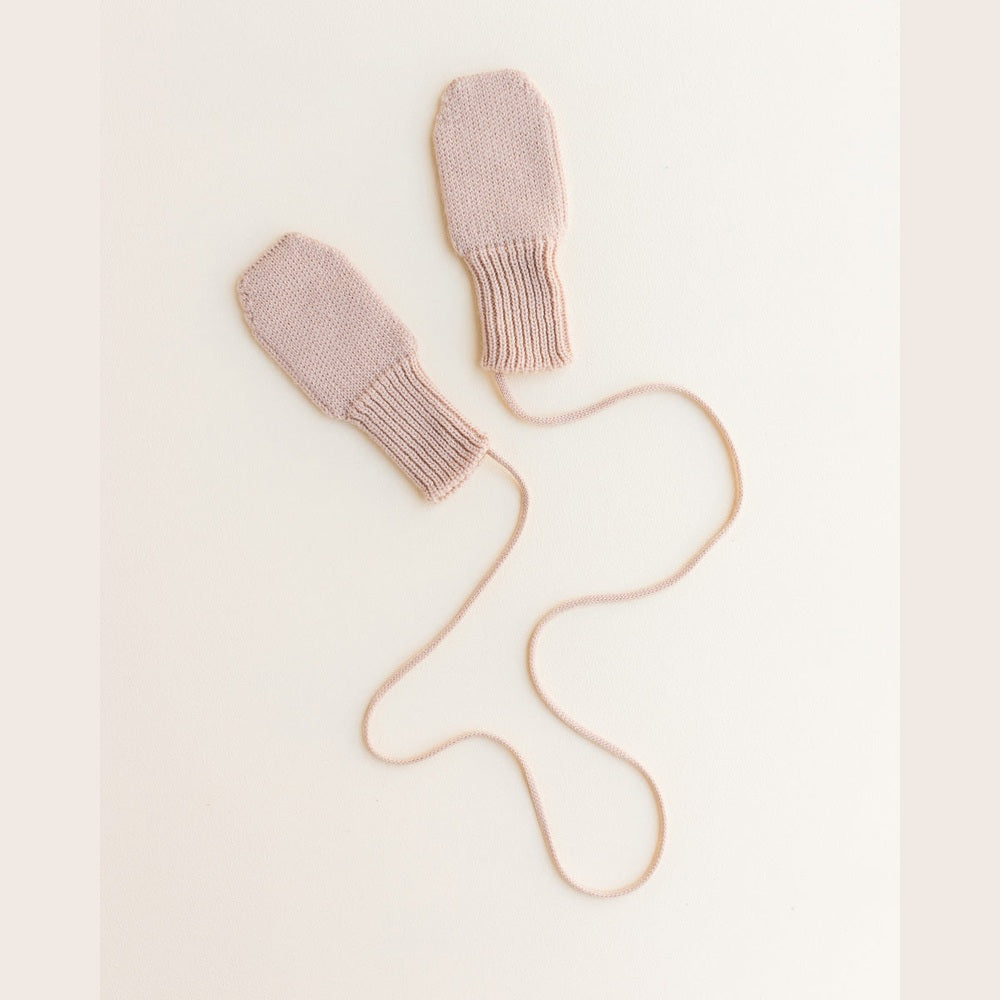 Hvid Wantjes Apricot 6m - 2j