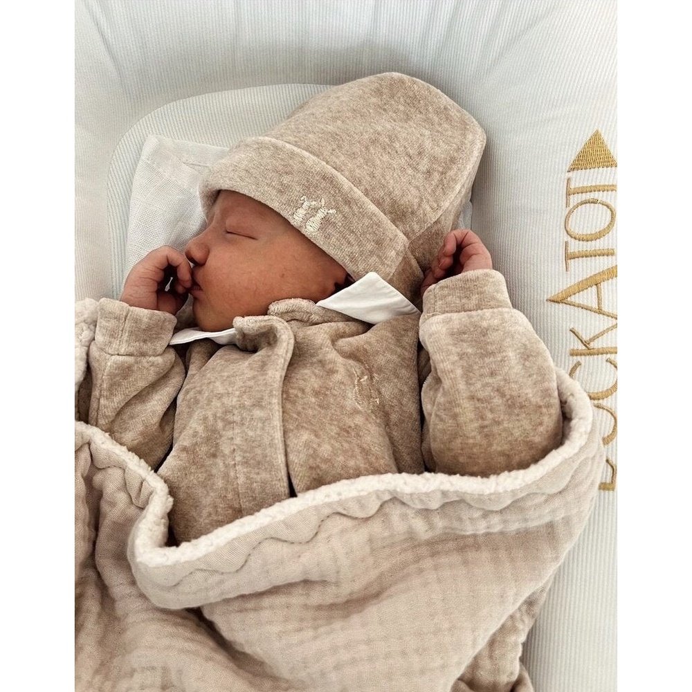 Baby Mutsje Light Camel 1-3 Maanden