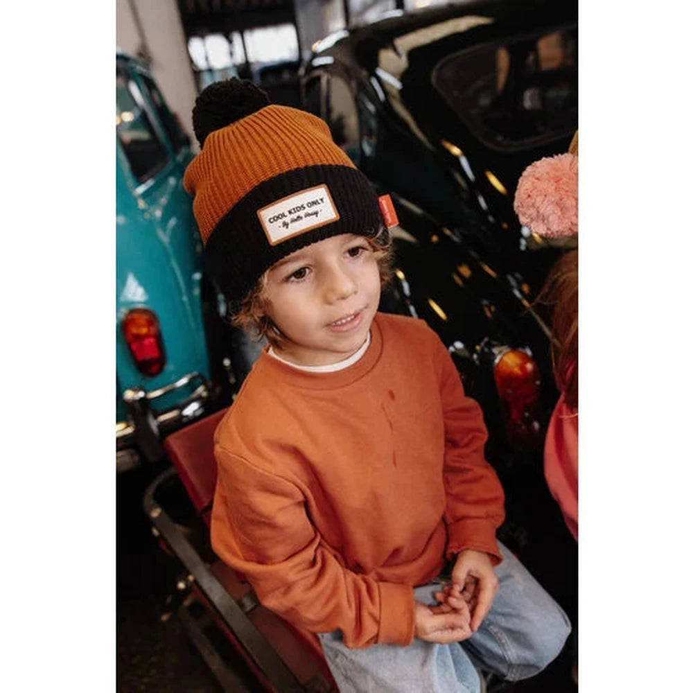 Hello Hossy Muts Block Blacky